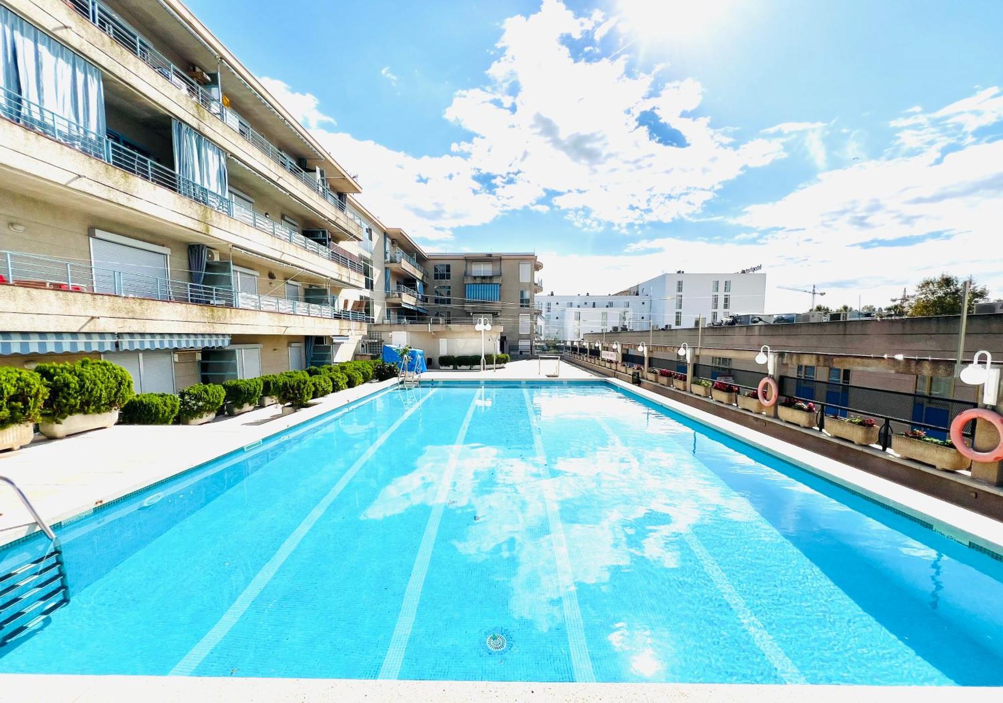 Apartamento Salvis Balcon Y Piscina プラヤ・デアロ エクステリア 写真